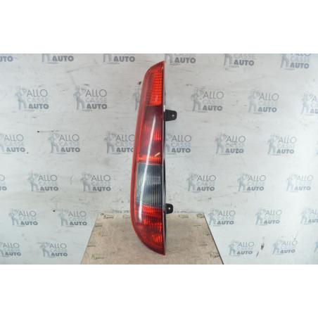 Feu arriere principal gauche (feux) FORD FOCUS 2
