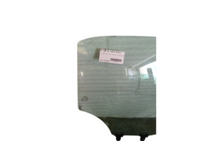 Vitre arriere droit KIA RIO 4 Photo n°2