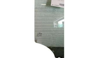 Vitre arriere droit KIA RIO 4 Photo n°4