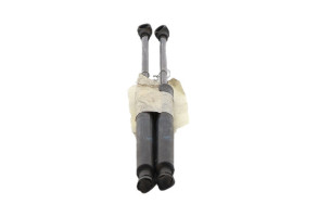 Verin de capot BMW SERIE 1 E81 Photo n°2