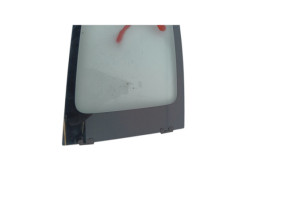 Vitre arriere droit CITROEN C1 1 Photo n°3
