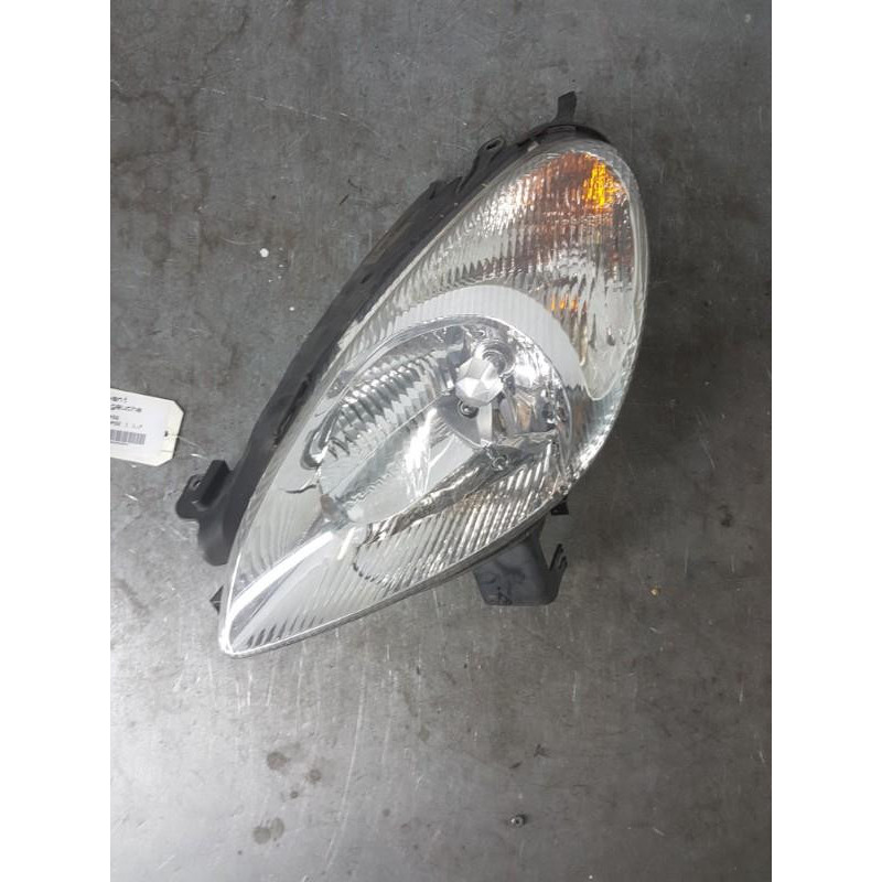 Optique avant principal gauche (feux)(phare) CITROEN XSARA PICASSO Photo n°1