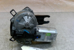 Moteur essuie glace arriere PEUGEOT 107