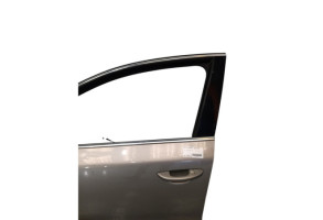 Porte avant gauche SKODA SUPERB 2 Photo n°1