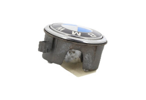 Bouton de coffre BMW SERIE 1 E81 Photo n°3