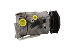 Compresseur clim BMW SERIE 1 F20 Photo n°3