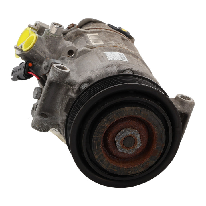 Compresseur clim BMW SERIE 1 F20 Photo n°4