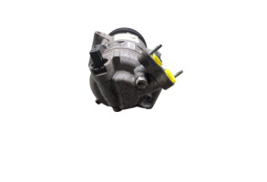 Compresseur clim OPEL ASTRA H Photo n°2