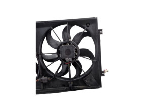 Moto ventilateur radiateur VOLKSWAGEN GOLF 6 Photo n°2