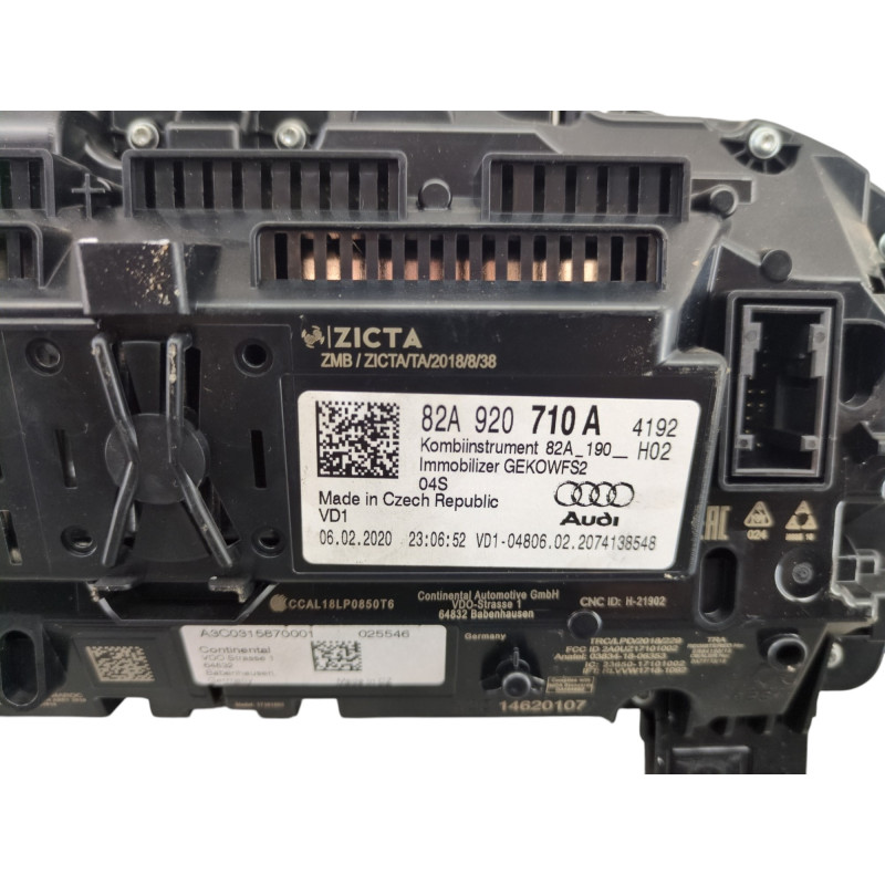 Compteur AUDI A1 2 Photo n°1