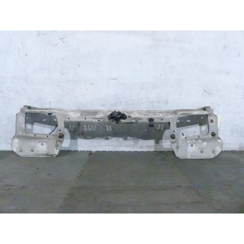 Armature avant, Masque avant PEUGEOT 106 Photo n°1