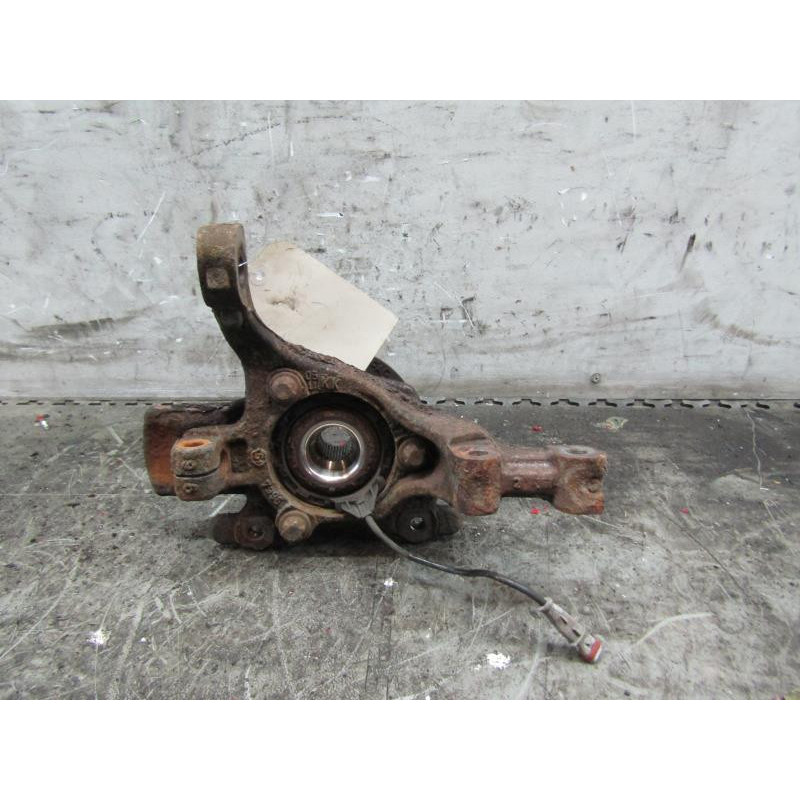 Pivot de moyeu avant gauche OPEL ZAFIRA B Photo n°1