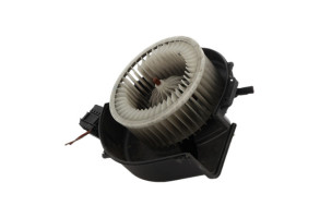 Ventilateur chauffage VOLKSWAGEN POLO 5 Photo n°2