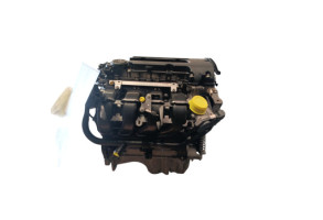 Moteur OPEL CORSA D Photo n°8