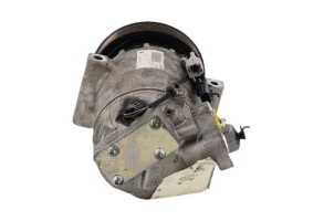 Compresseur clim RENAULT CLIO 4 Photo n°2