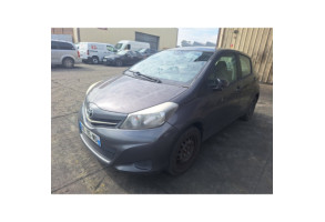 Capot TOYOTA YARIS 3 Photo n°11
