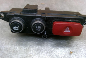 Bouton de warning ALFA ROMEO BRERA