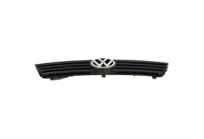 Calandre VOLKSWAGEN POLO 3 Photo n°1