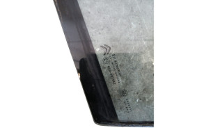 Custode avant gauche (porte) CITROEN C4 2 Photo n°1