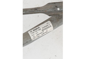 Moteur essuie glace avant RENAULT TRAFIC 3 COURT Photo n°3