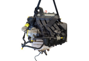 Moteur VOLKSWAGEN GOLF 5 Photo n°2