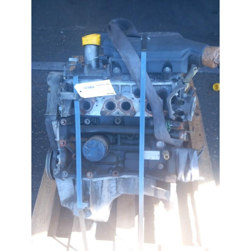 Moteur RENAULT CLIO 2 Photo n°1
