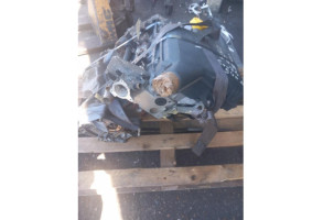 Moteur RENAULT CLIO 2 Photo n°4