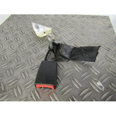 Attache ceinture arriere droit SKODA OCTAVIA 1