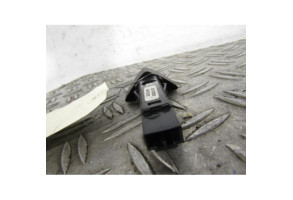 Bouton de warning VOLVO V 70 1 Photo n°2