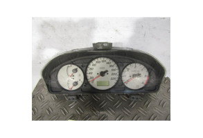 Compteur MAZDA 323 6 Photo n°1