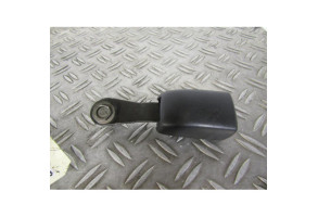 Attache ceinture arriere gauche TOYOTA RAV4 2 Photo n°1