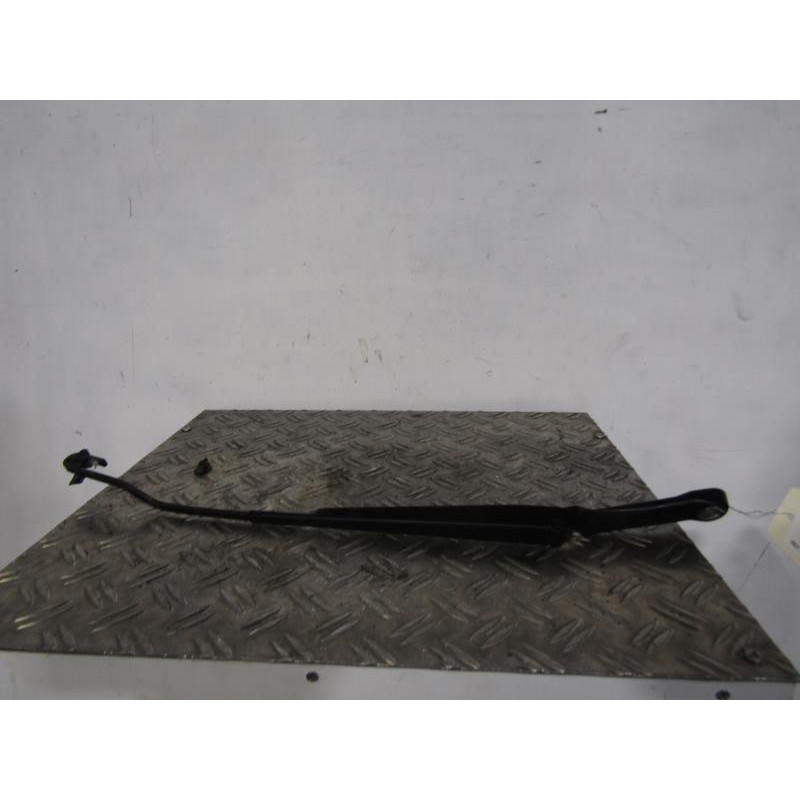 Bras essuie glace avant gauche SEAT TOLEDO 2 Photo n°1