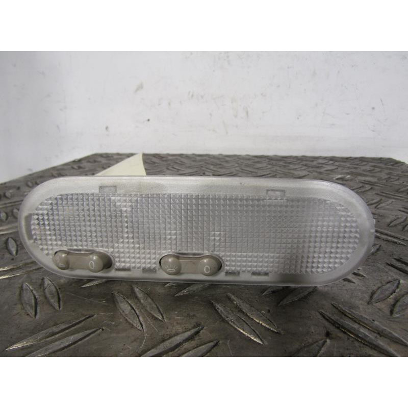Eclairage de plafonnier RENAULT KANGOO 2 Photo n°1