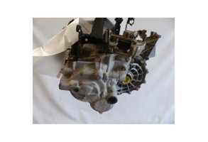 Boite de vitesses NISSAN PRIMERA 4 Photo n°3