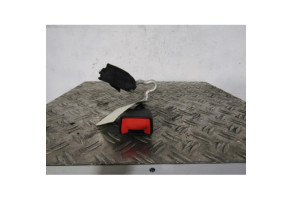 Attache ceinture arriere droit SKODA FABIA 1 Photo n°1