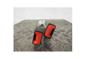 Attache ceinture arriere gauche SKODA FABIA 1 Photo n°1