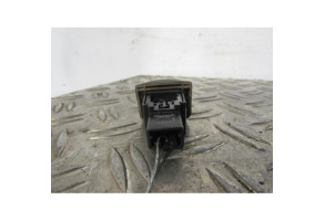 Bouton de warning NISSAN NOTE 1 Photo n°2