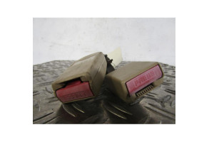 Attache ceinture arriere gauche PEUGEOT 407 Photo n°2