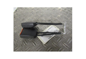 Attache ceinture arriere droit VOLKSWAGEN GOLF 3 Photo n°1