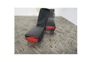 Attache ceinture arriere gauche TOYOTA AVENSIS 2 Photo n°1
