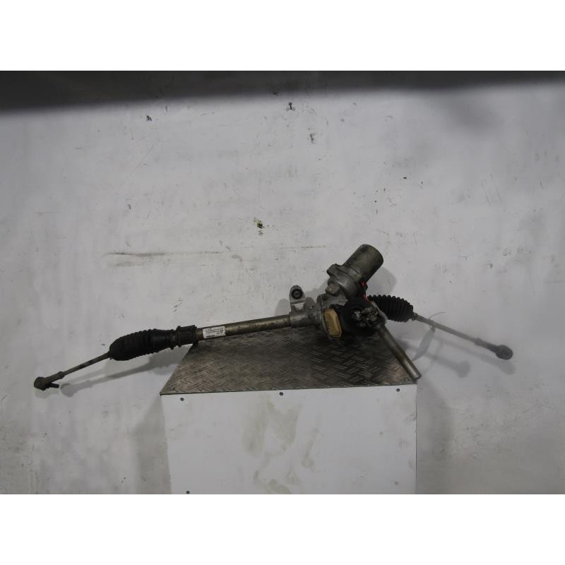 Cremaillere assistee SUZUKI SWIFT 3 Photo n°1