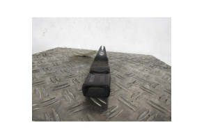 Attache ceinture arriere centrale BMW SERIE 3 E90 Photo n°1