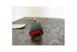 Attache ceinture arriere droit SEAT LEON 2 Photo n°1