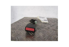 Attache ceinture arriere gauche PEUGEOT 407 Photo n°1
