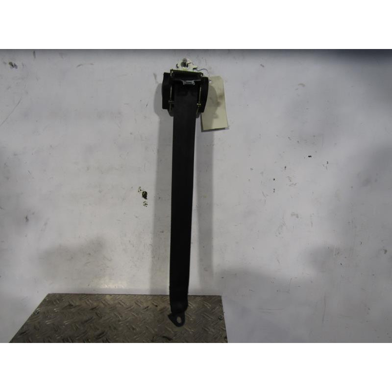 Ceinture arriere droit PEUGEOT 407 Photo n°1