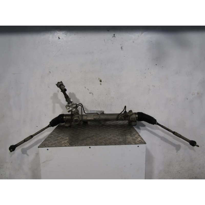 Cremaillere assistee TOYOTA COROLLA VERSO 2 Photo n°1