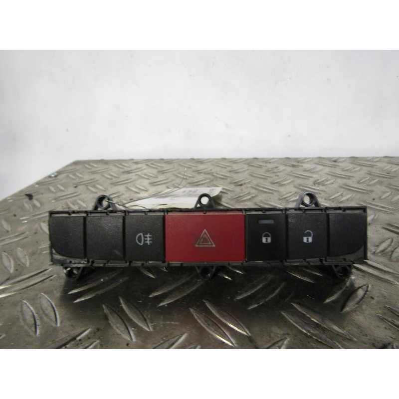 Bouton de warning CITROEN JUMPER 3 Photo n°1