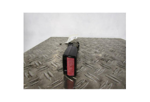 Attache ceinture arriere gauche PEUGEOT 307 Photo n°1