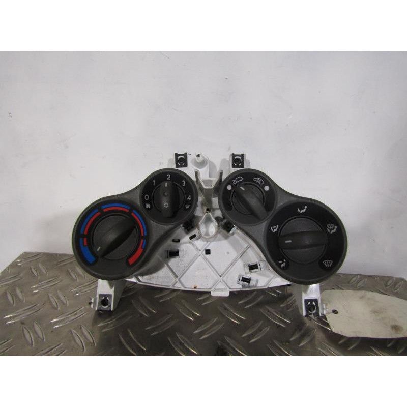 Commande chauffage FIAT PANDA 2 Photo n°1