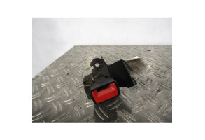 Attache ceinture arriere droit AUDI A6 3 Photo n°1